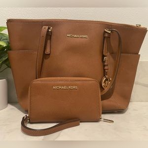 Michael Kors purse set